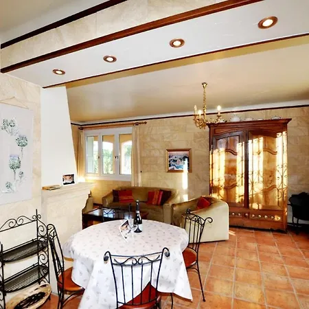 Sea View With Pool In Apartment Argeles-sur-Mer
