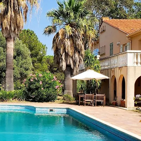 Sea View With Pool In Apartment Argeles-sur-Mer