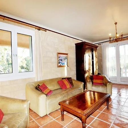 Apartment Sea View With Pool In